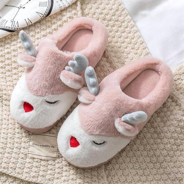 Women Winter Home Slippers Deer Elk Non-slip Soft Warm House Shoes Mens GIrs Indoor Bedroom Couples Floor Footwear Fuzzy House Slippers For Women Durable Furry Bedroom Slipper Lightweight And Non-Slip